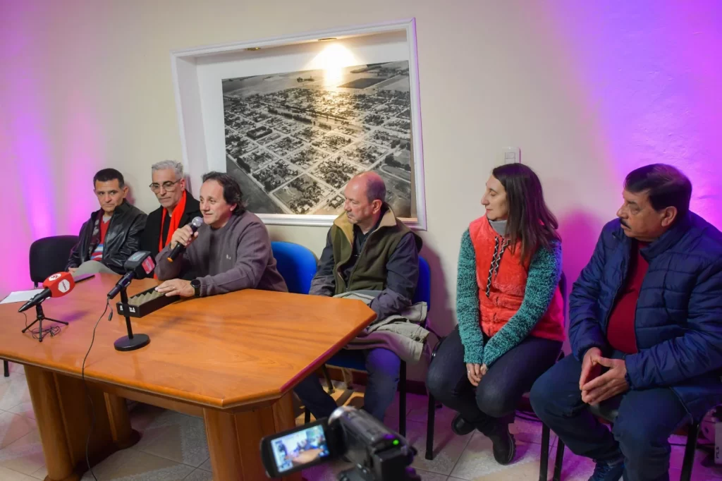 ASUNCION-DE-AUTORIDADES11-1024x682 Asumieron las nuevas autoridades de la Cooperativa