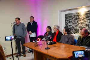 ASUNCION-DE-AUTORIDADES13-300x200 Asumieron las nuevas autoridades de la Cooperativa