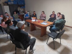 Barrio-La-Linda-300x225 LA COOPERATIVA DE AGUA DE BARRANCAS RECIBIÓ A VECINOS DEL BARRIO LA LINDA